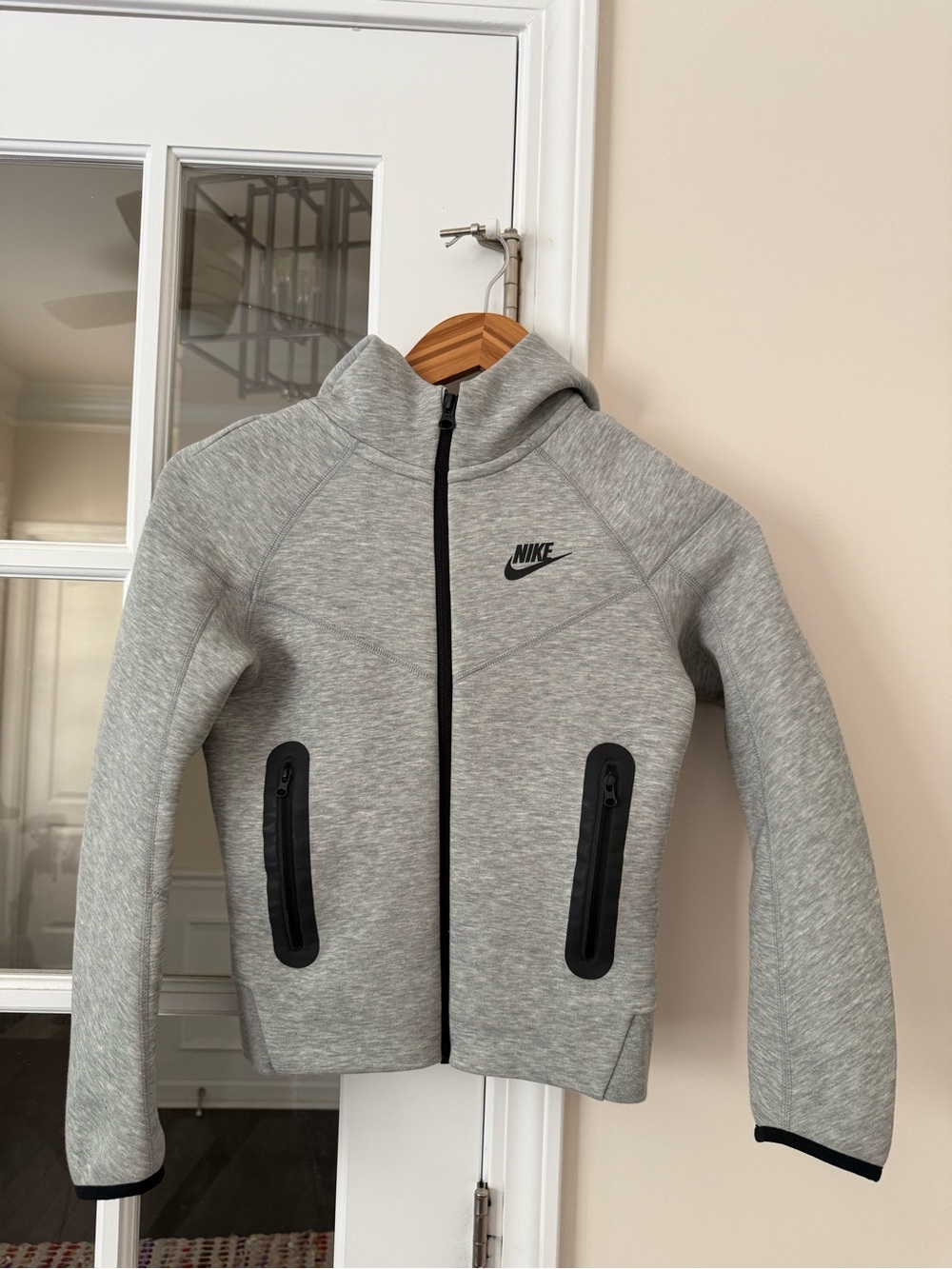 Nike Kids Gray Full-Zip Hooded Sweatshirt with Black Accents